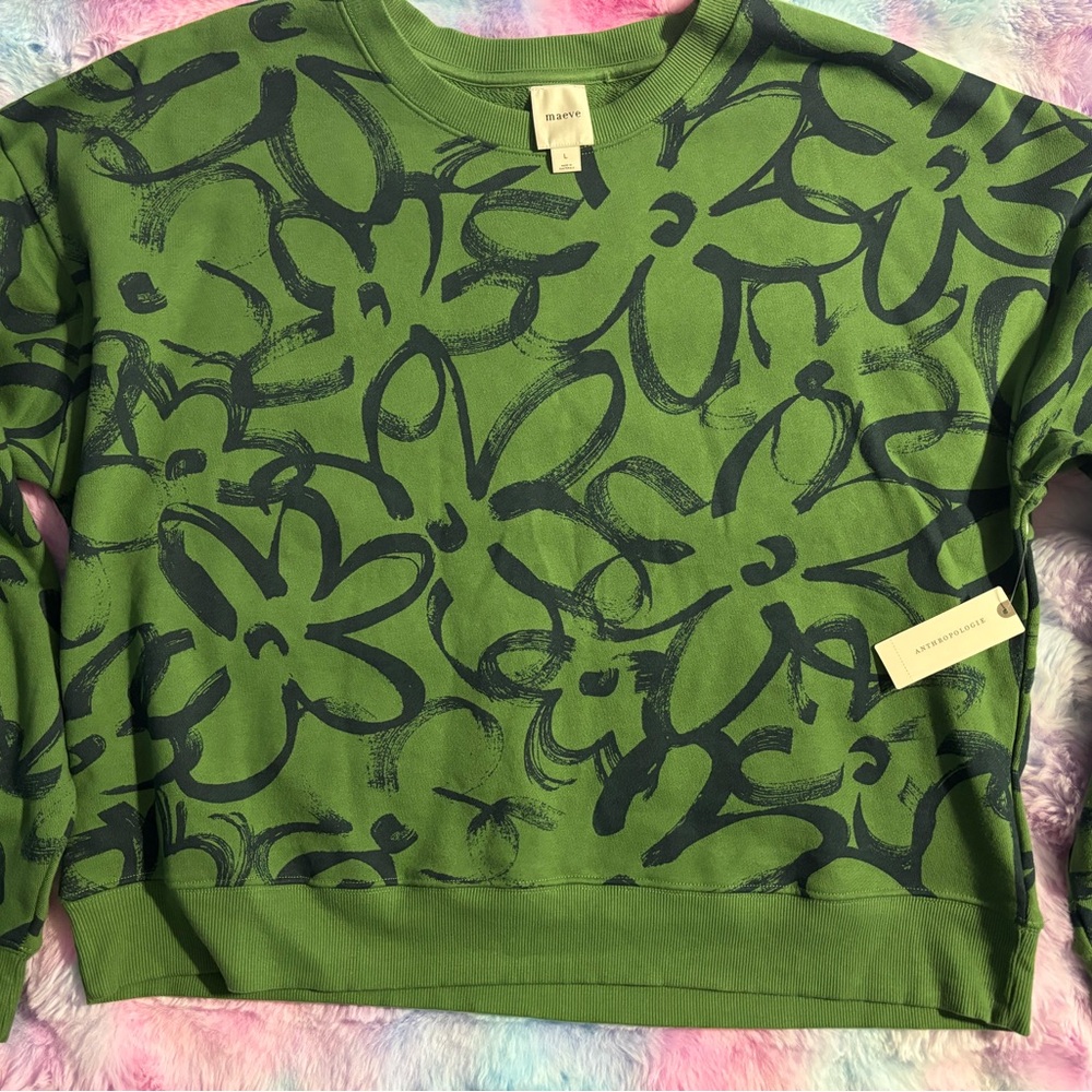Anthropologie Green and Black Graphic Top